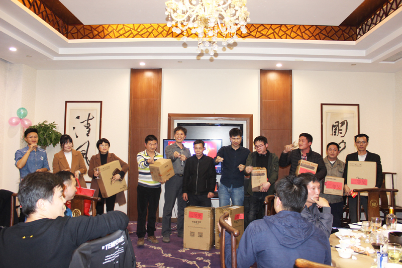 凝心聚力 騰飛2019 - 深圳德爾科年會(huì)盛大召開(圖5) 凝心聚力 騰飛2019 - 深圳德爾科年會(huì)盛大召開(圖5)